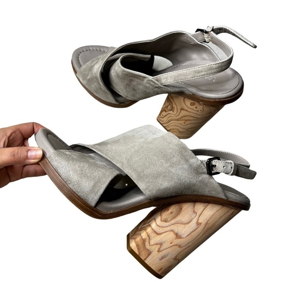 Vince Helena Wooden Block Heel Suede Sandal Size 10 - Picture 2 of 9